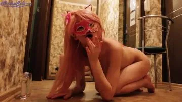 Kucing seksi dalam stoking meraba memek film seks