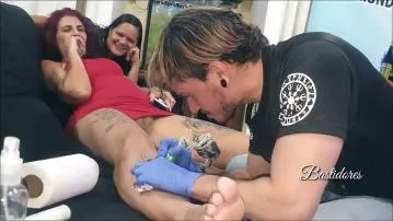 Tatuagens untuk seks dengan alemão tatuador dan melissa devassa film seks